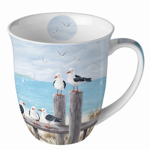 Tasse aus Porzellan Seagulls on the Dock - Möwen am Ufer 0,4L, Höhe 10,5cm