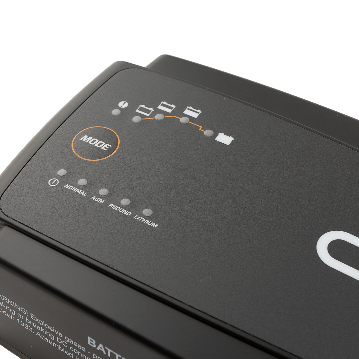 CTEK M25 EU Batterie Ladegerät 12V 25A Blei- und Lithium Batterien CTEK M25 EU Batterie Ladegerät 12V 25A Blei- und Lithium Batterien
