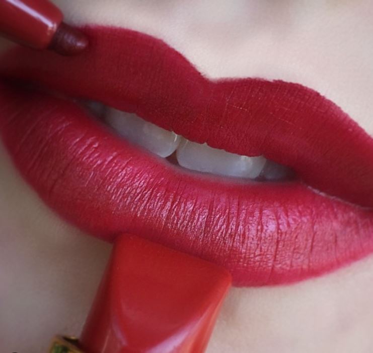 Lippenstift Bésame Red