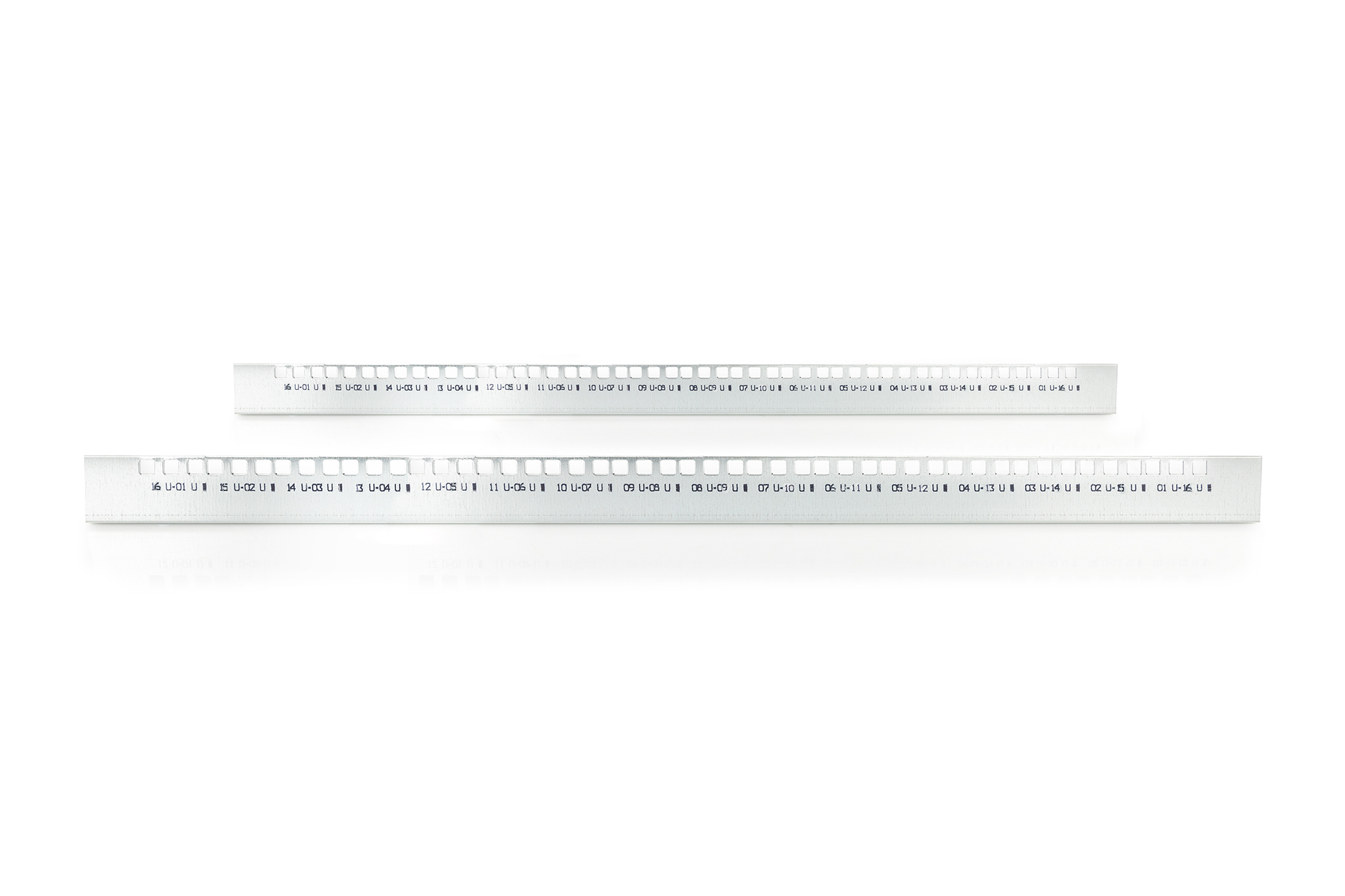 DIGITUS 482,6 mm (19")-Profilschienen, 16HE