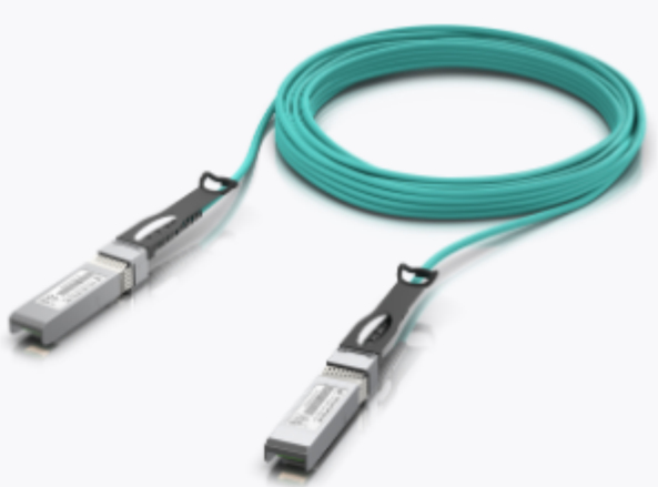 UbiQuiti Direct Attach Kabel SFP+/SFP+ 20 m - Kabel