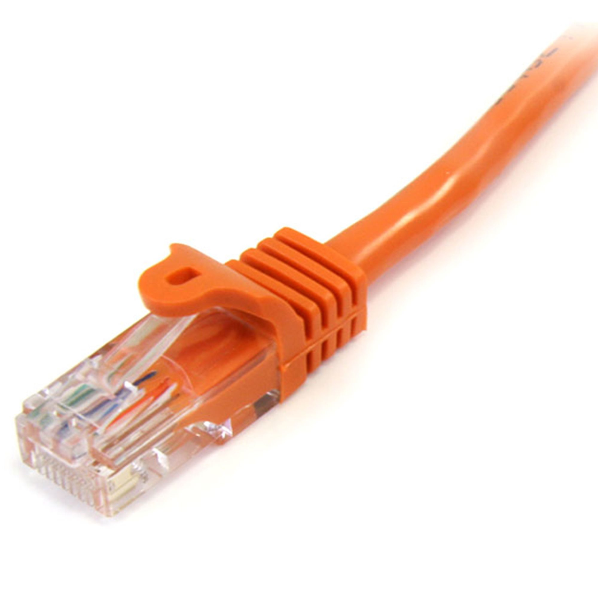 StarTech.com 0,5m Cat5e Ethernet Netzwerkkabel Snagless mit RJ45 - Cat 5e UTP Kabel - Orange - Patch-Kabel - RJ-45 (M)