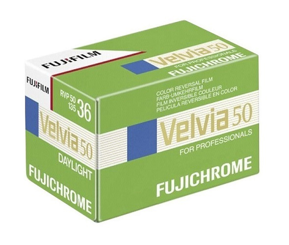 Fujifilm Fujichrome Velvia 50 (RVP50) - Dia-Farbfilm - 135 (35 mm)