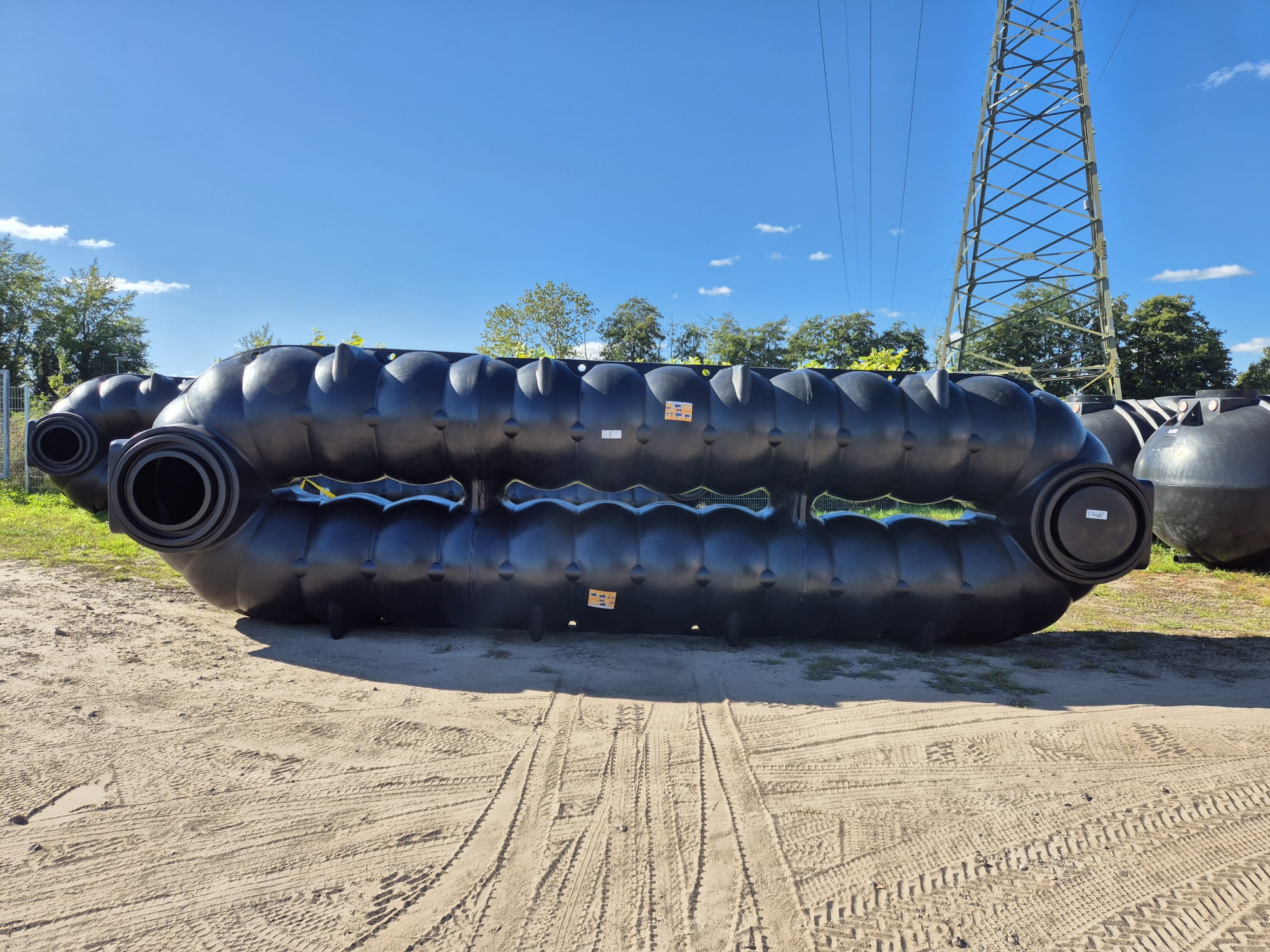 NEO Flachtank 15000 Liter   