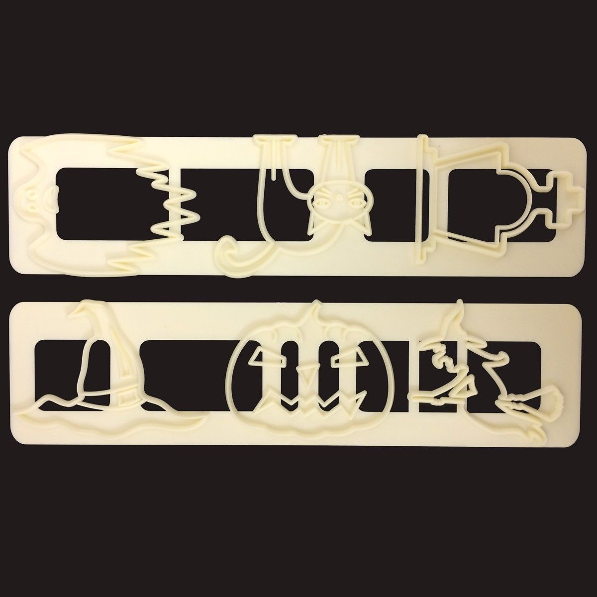 CUTHALWN_1_4883976ac57d5641024b0f8685c2d3c5 FMM Ausstecherset Halloween 2-teilig