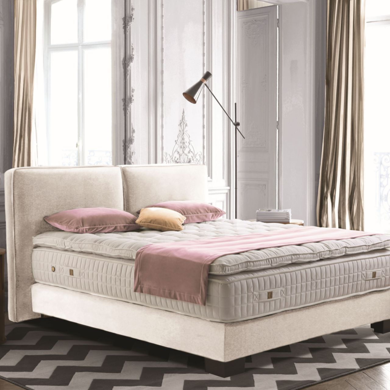 TRECA PARIS - Boxspringbett "Club" TRECA PARIS - Boxspringbett "Club"