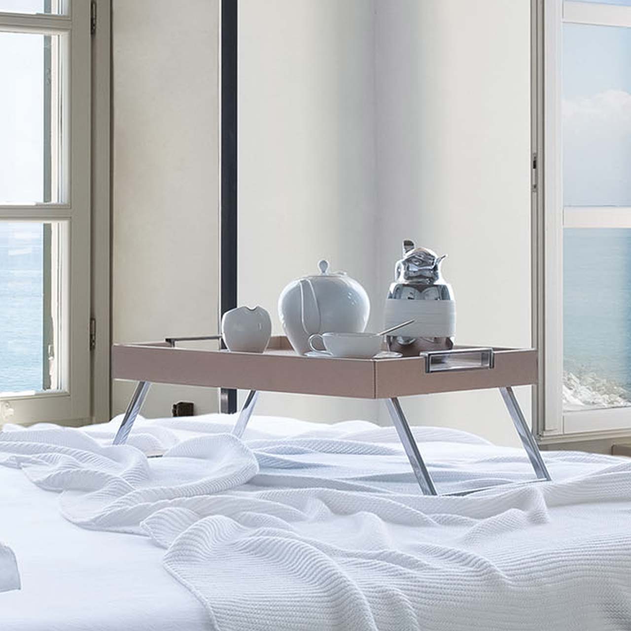 GIOBAGNARA - Bett-Tablett "Vic" GIOBAGNARA - Bett-Tablett "Vic"