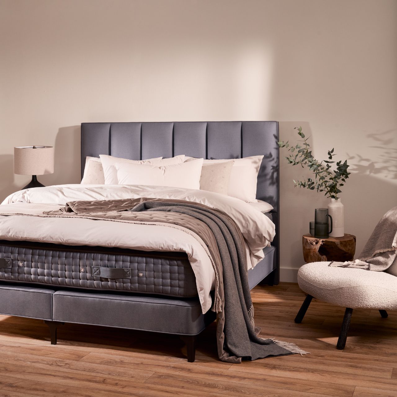 VISPRING - Boxspringbett "Monochrome Look I"