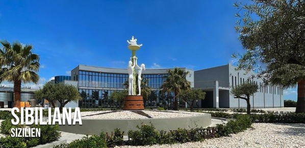 Kellerei Sibiliana Cantine Europa Blick auf die Kellerei Sibiliana Cantine Europa