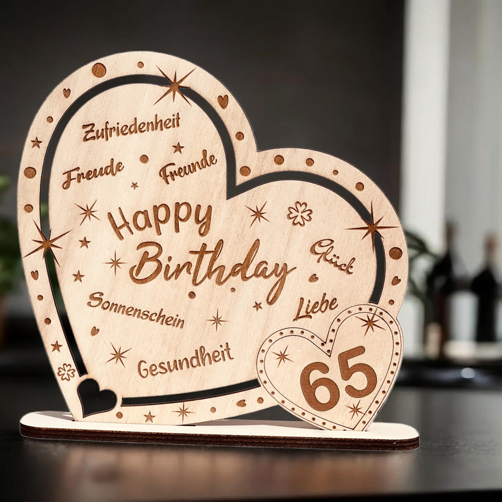 Kunstvoll graviertes Holz-Herz "Happy Birthday" mit Zahl 65, Geschenk & Deko zum Geburtstag