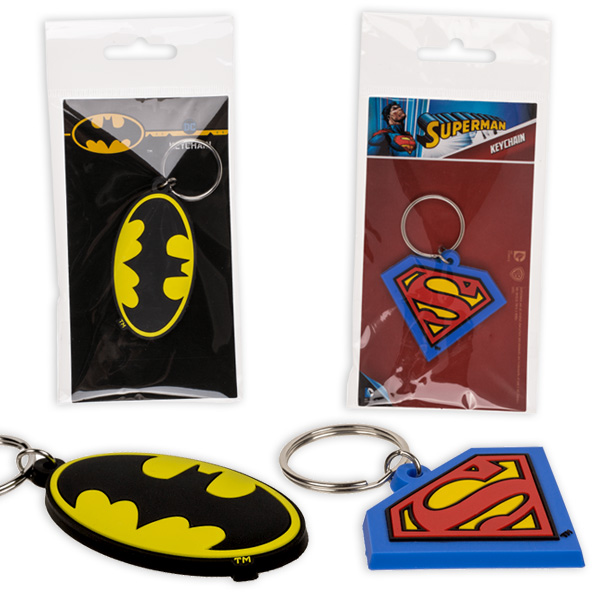Schlüsselanhänger Batman o. Superman, 1 Stück, Gummi mit Metallring