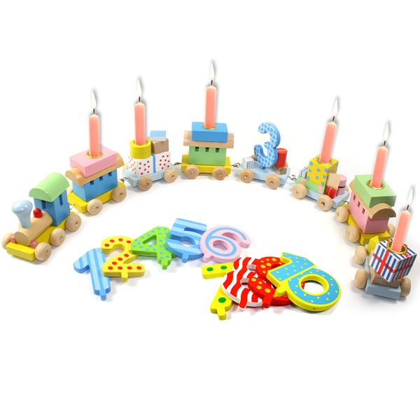 Geburtstagszug Set für Mädchen, 28-tlg, Goki Geburtstagszug