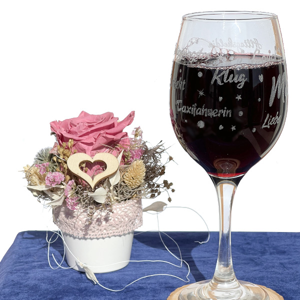 Personalisiertes graviertes Weinglas - Mama mit positiven lieben Worten