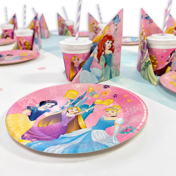 Disney Prinzessinnen Tischdeko Set bis 8 Kinder, 56-teilig