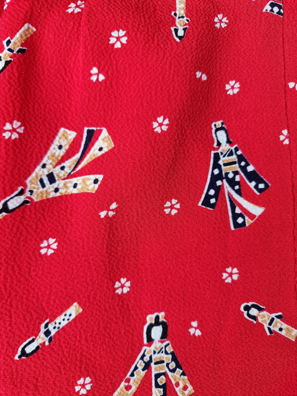 Kinder Kimono Set rot mit Puppen Muster