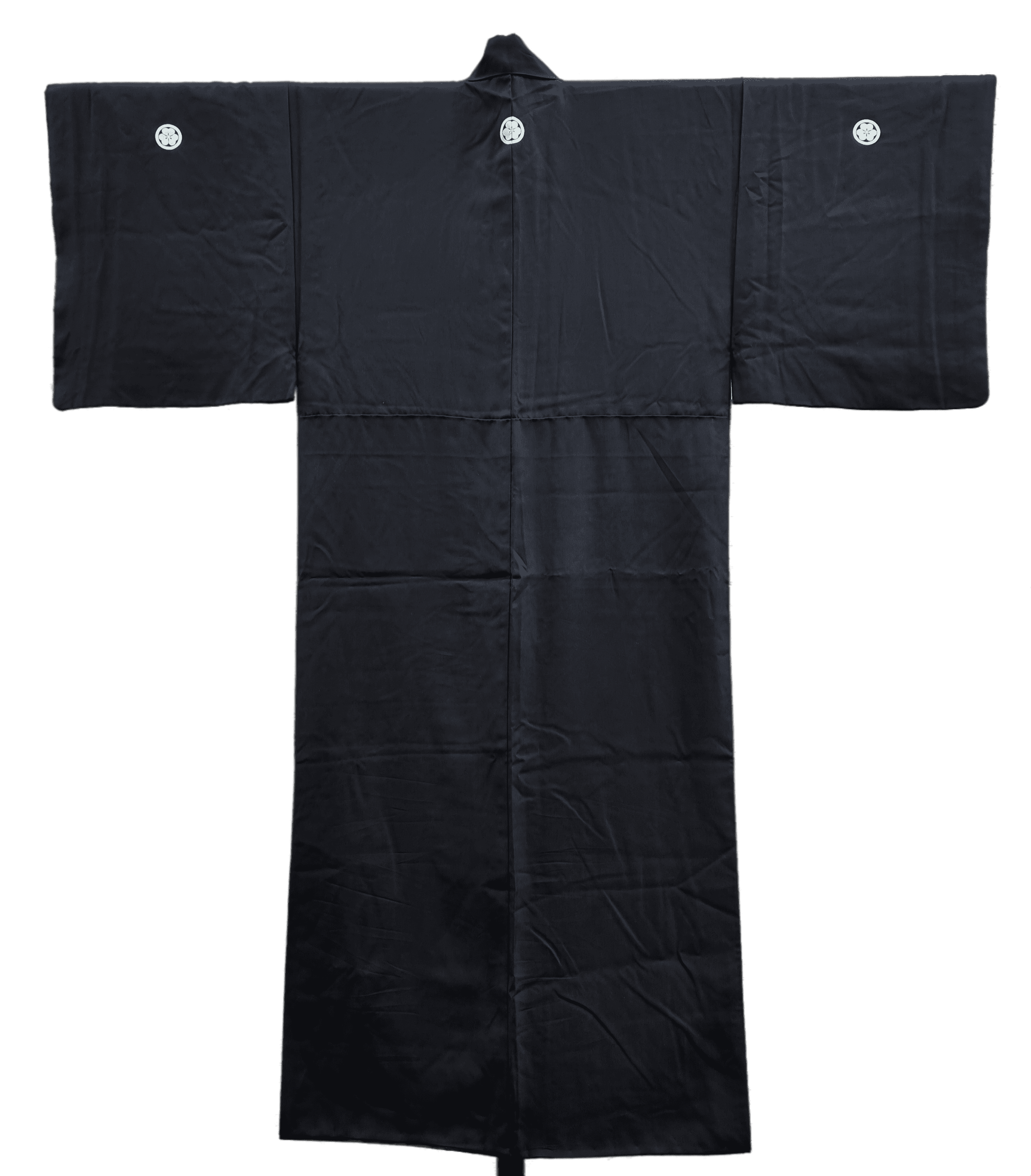 Rückseite Reiso Kimono für Männer mit 5 Familienwappen