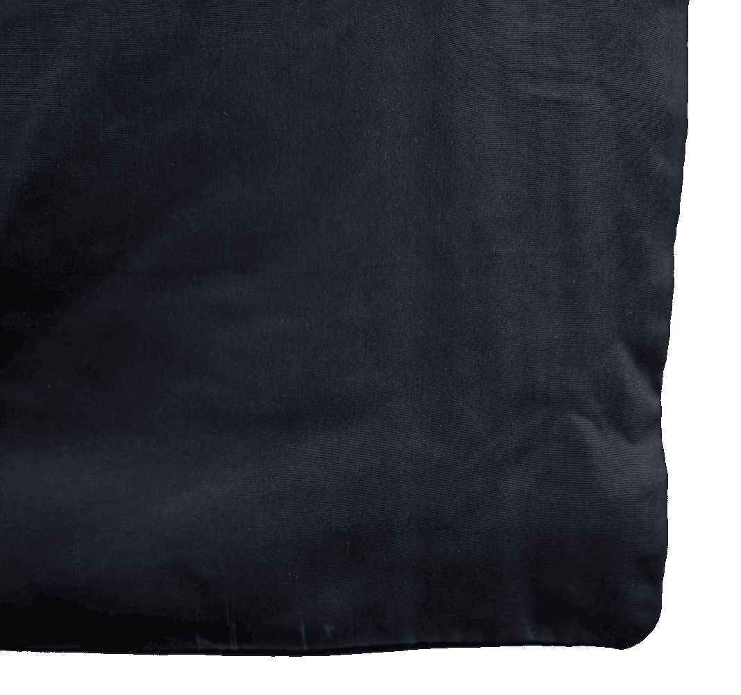 Fleck linker Ärmel schwarzer Reiso Kimono für Männer mit 5 Familienwappen