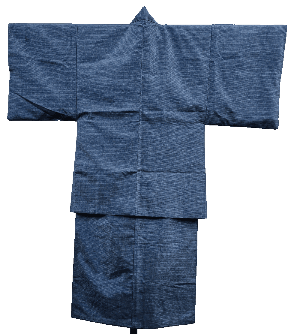 dunkelblaues Tsumugi Kimono Set  für Herren bestehend aus einem Kimono und einem Haori von hinten