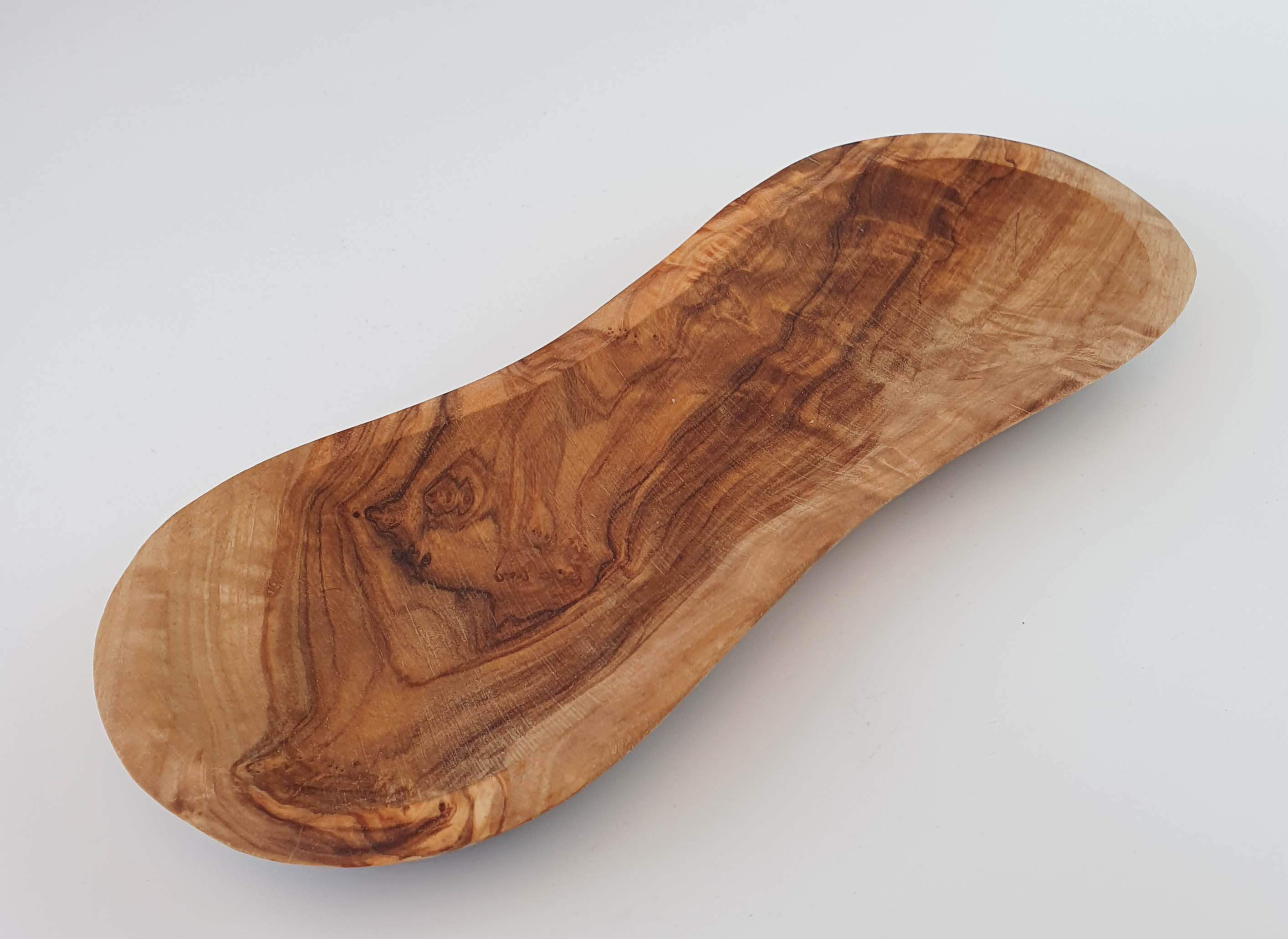 Plate en bois d'olivier rustique en forme d'arachide de 22x9cm.