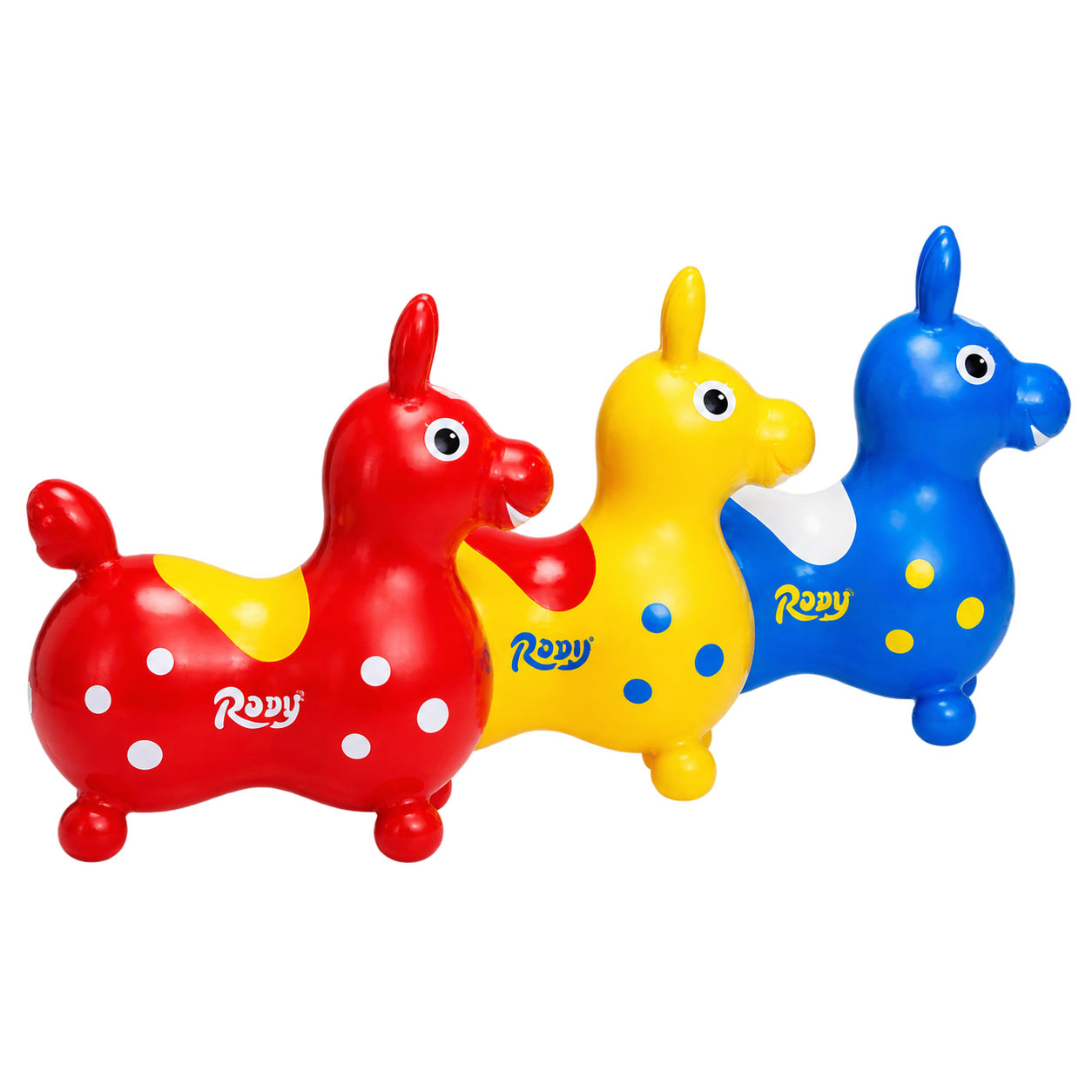 Bunte Gummi-Hüpftiere in Form von Pferden, rot, gelb und blau, mit unterschiedlichen Punkten und einem lächelnden Gesicht. Sie stehen nebeneinander auf einem weißen Hintergrund.