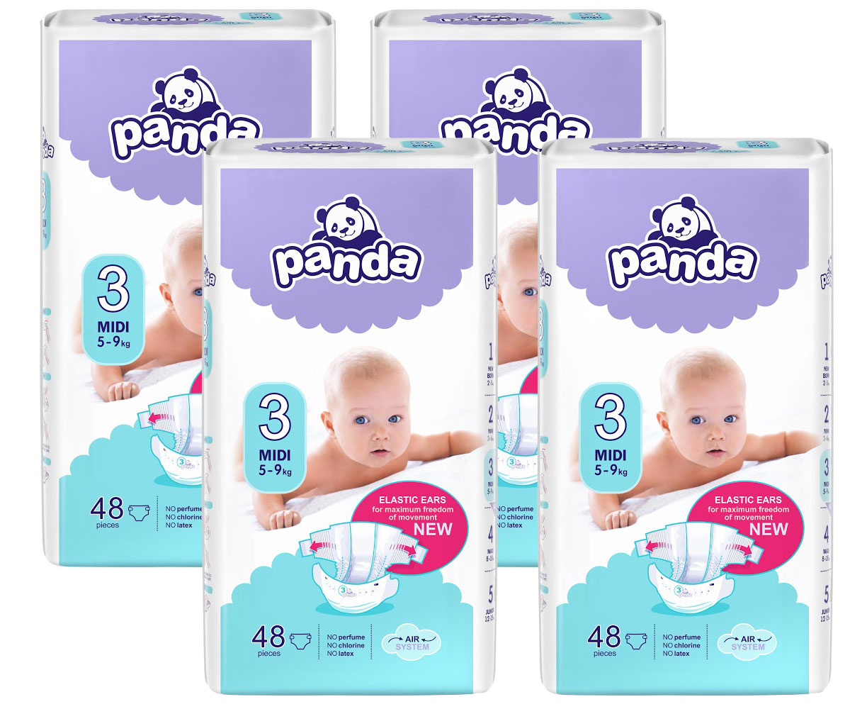 Vier Packungen Windeln der Marke -Panda- sind abgebildet. Jede Packung zeigt ein Baby mit der Beschriftung: -3 MIDI 5-9 kg- und Hinweise zu -elastischen Ohren- und -AIR-SYSTEM-.