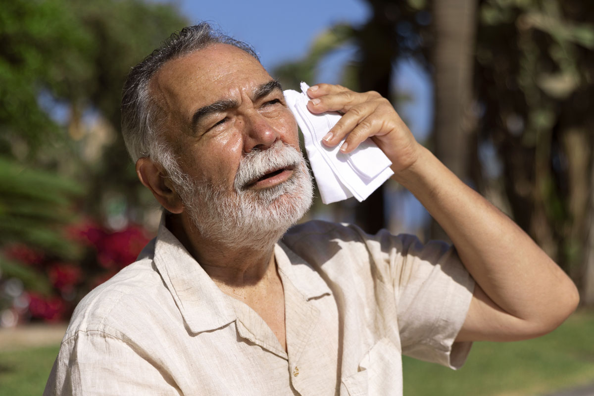 Herausforderungen und Lösungen Inkontinenzversorgung im Sommer