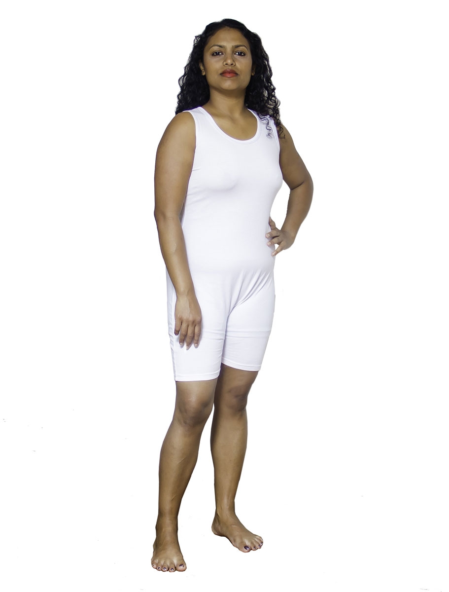 Medicare Pflegebody mit Rückenreißverschluss - halblanges Bein - ohne Arm - Farbe: weiß - XL