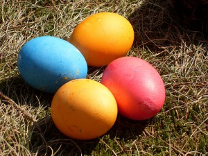 Ostereier färben mit Naturfarben &#8211; so geht&#8217;s