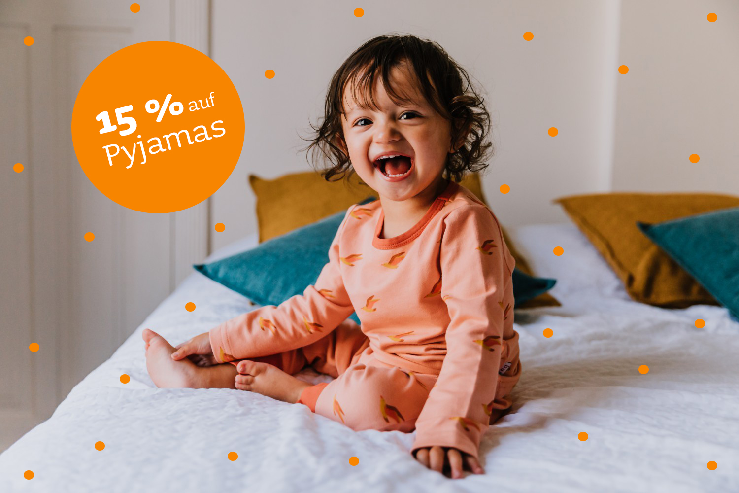 Kuschelzeit zur Zeitumstellung: 15 % Rabatt auf Pyjamas & Nachthemden für Kinder [ öko & fair ]