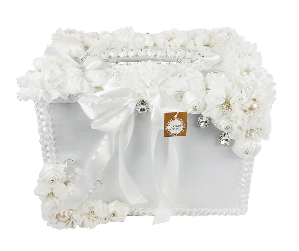 Hochzeitsbox mit Rosen weiß