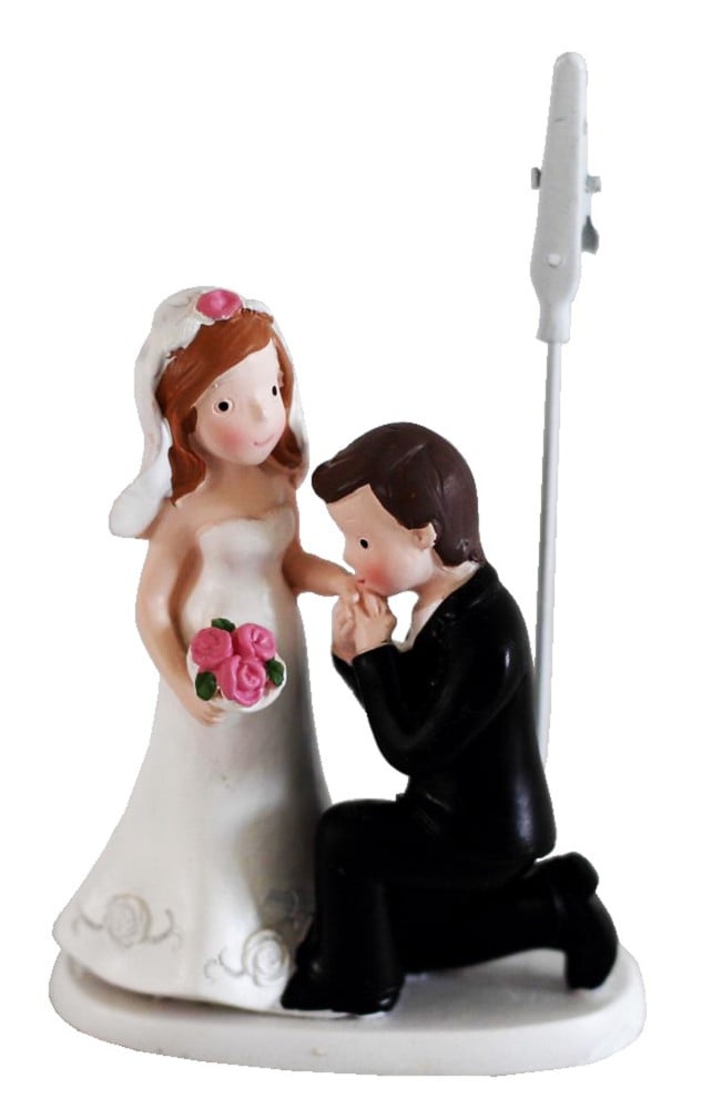 Polyresinfigur Hochzeitspaar Handkuss Clip