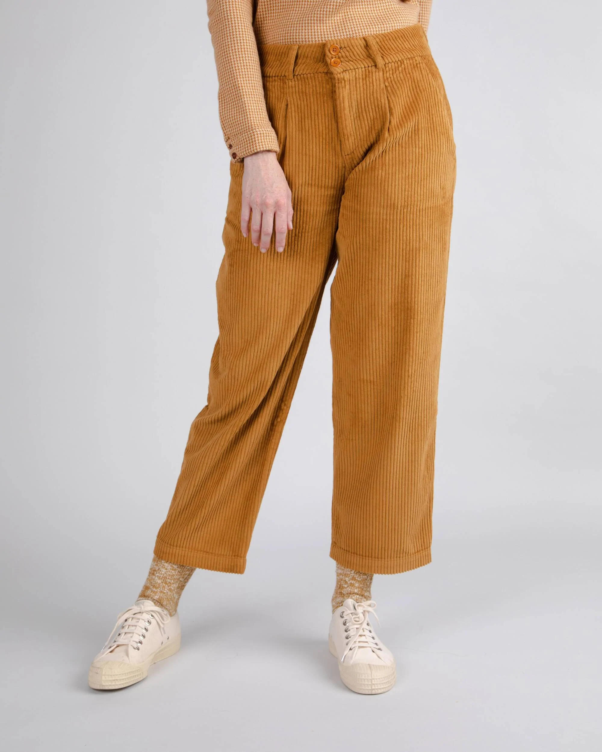 Cordhose mit Bundfalten Camel