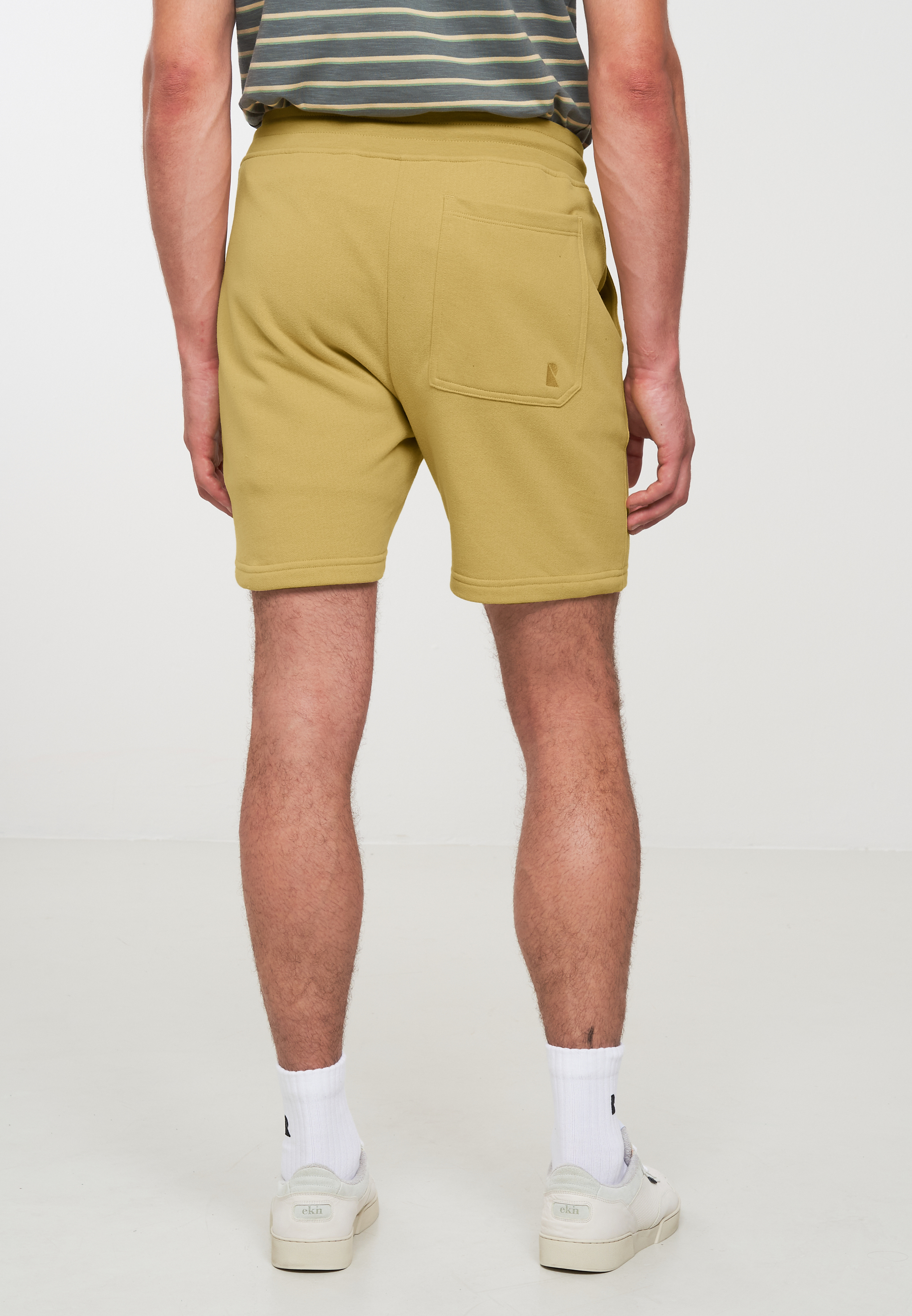 Sweat-Shorts MAPLE hops yellow