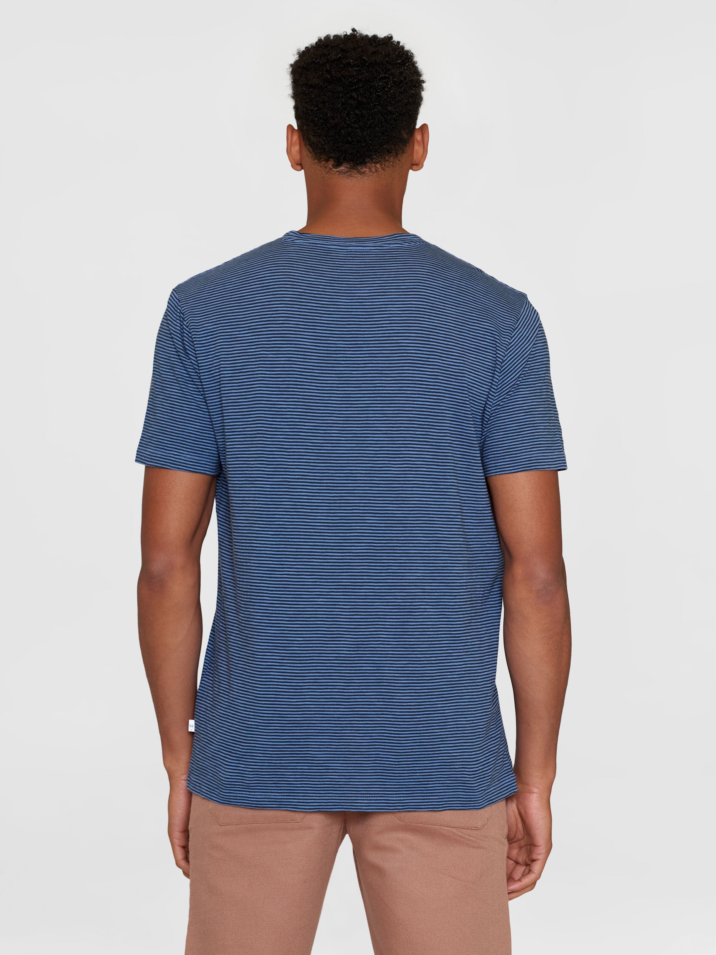 Gestreiftes T-Shirt Narrow Blue Stripe
