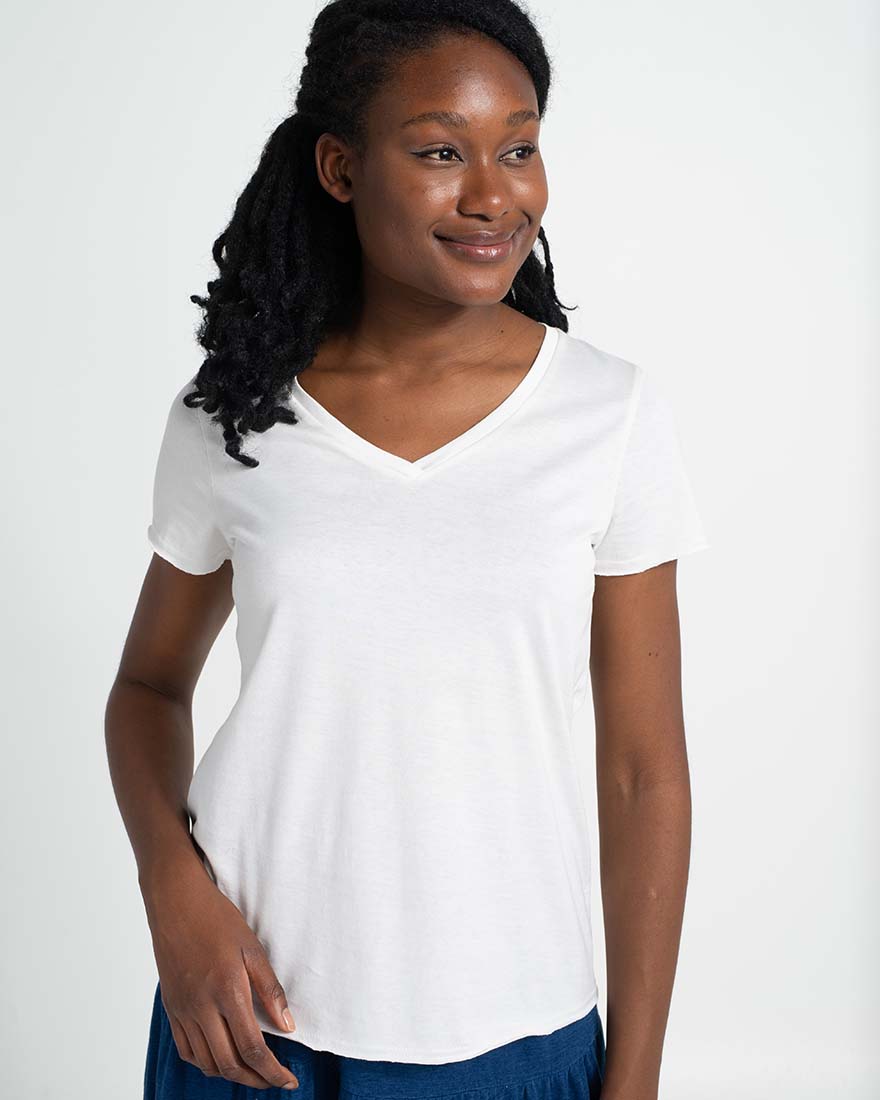 V-Neck Shirt white