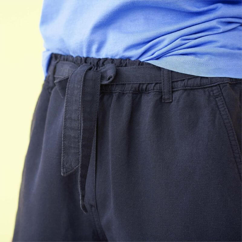Lockere Damen-Hose mit Leinen ink blue