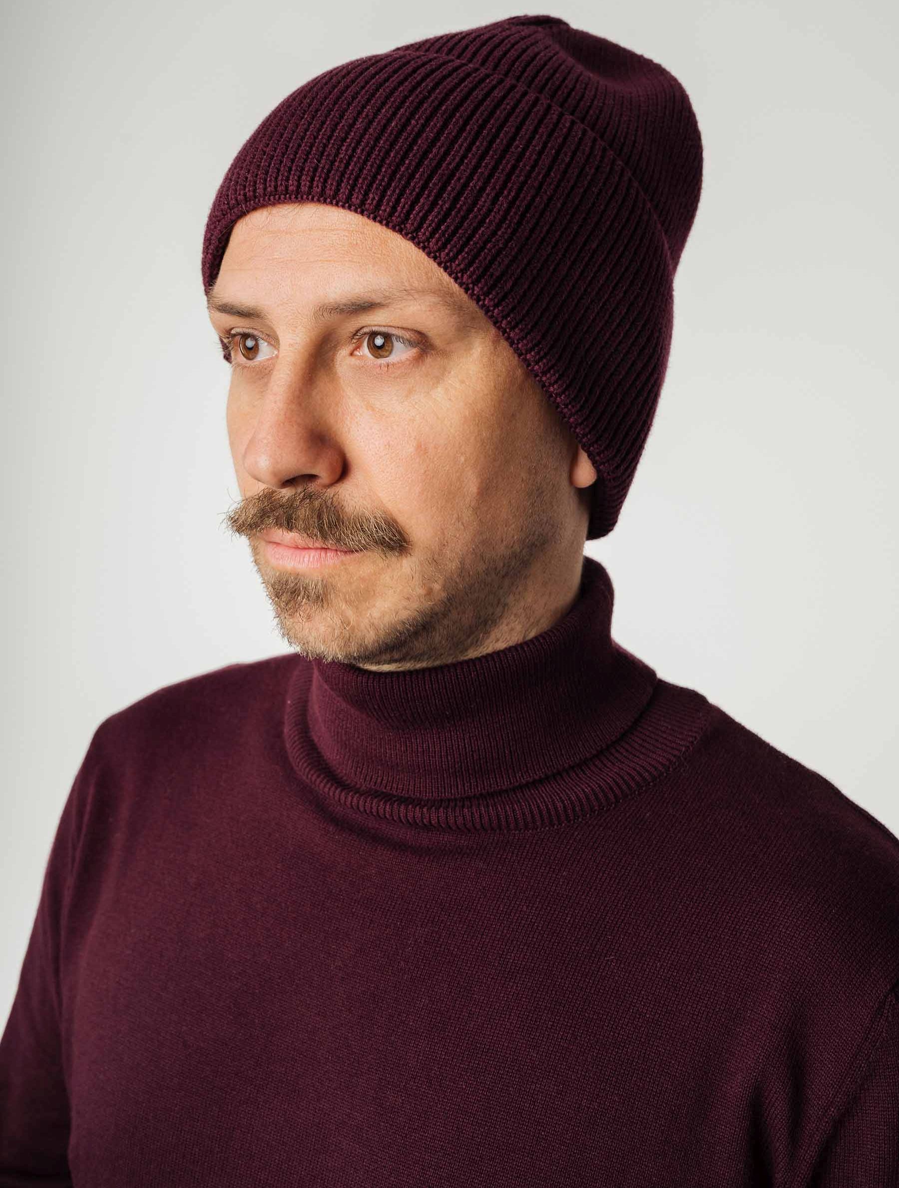 Bequeme Strick-Mütze KALI rosine unisex