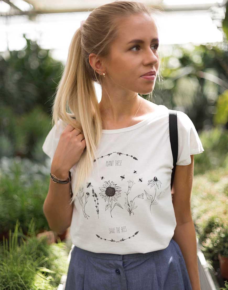 T-Shirt Lea Save the Bees white