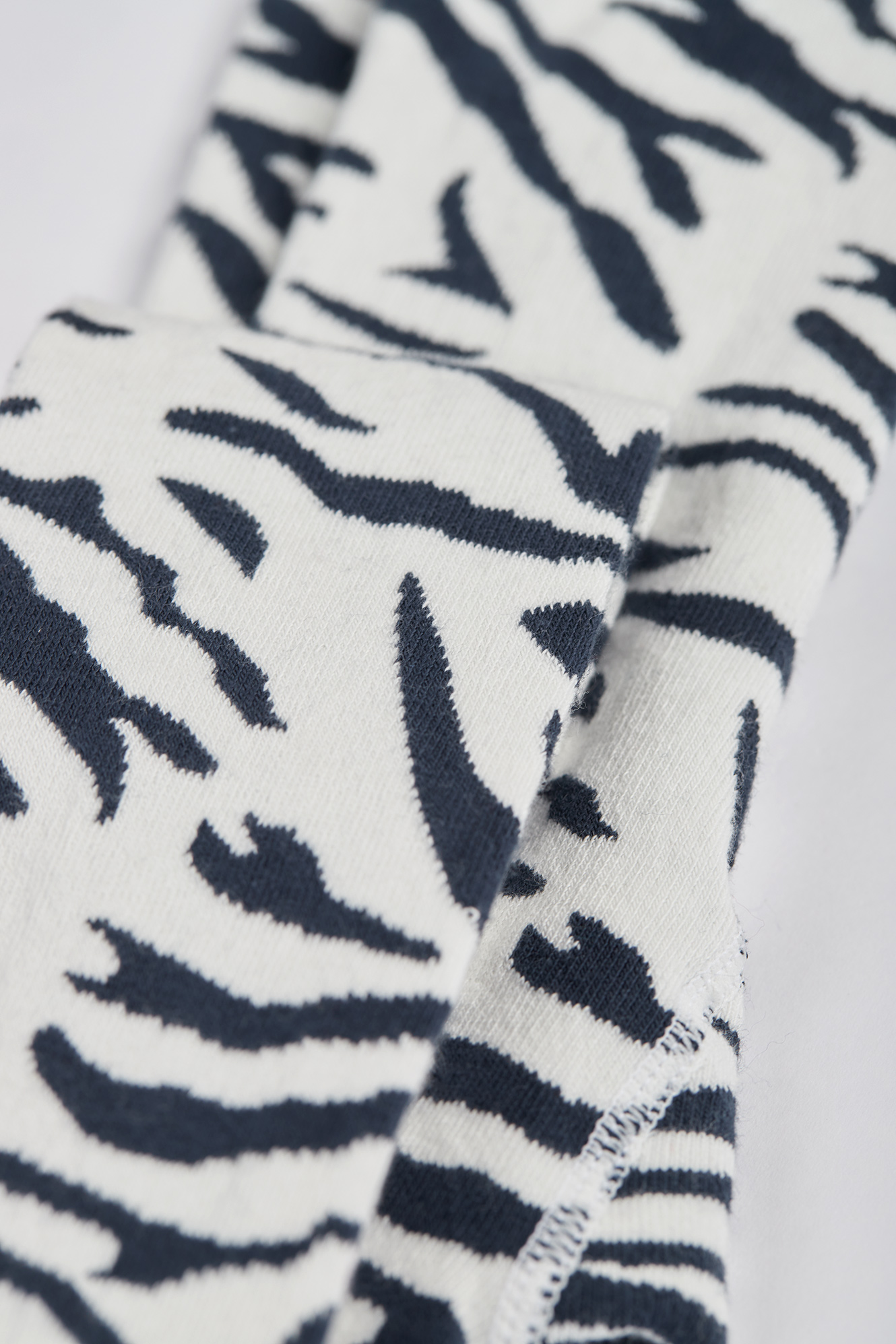 Strumpfhose Nora mit Zebra-Muster