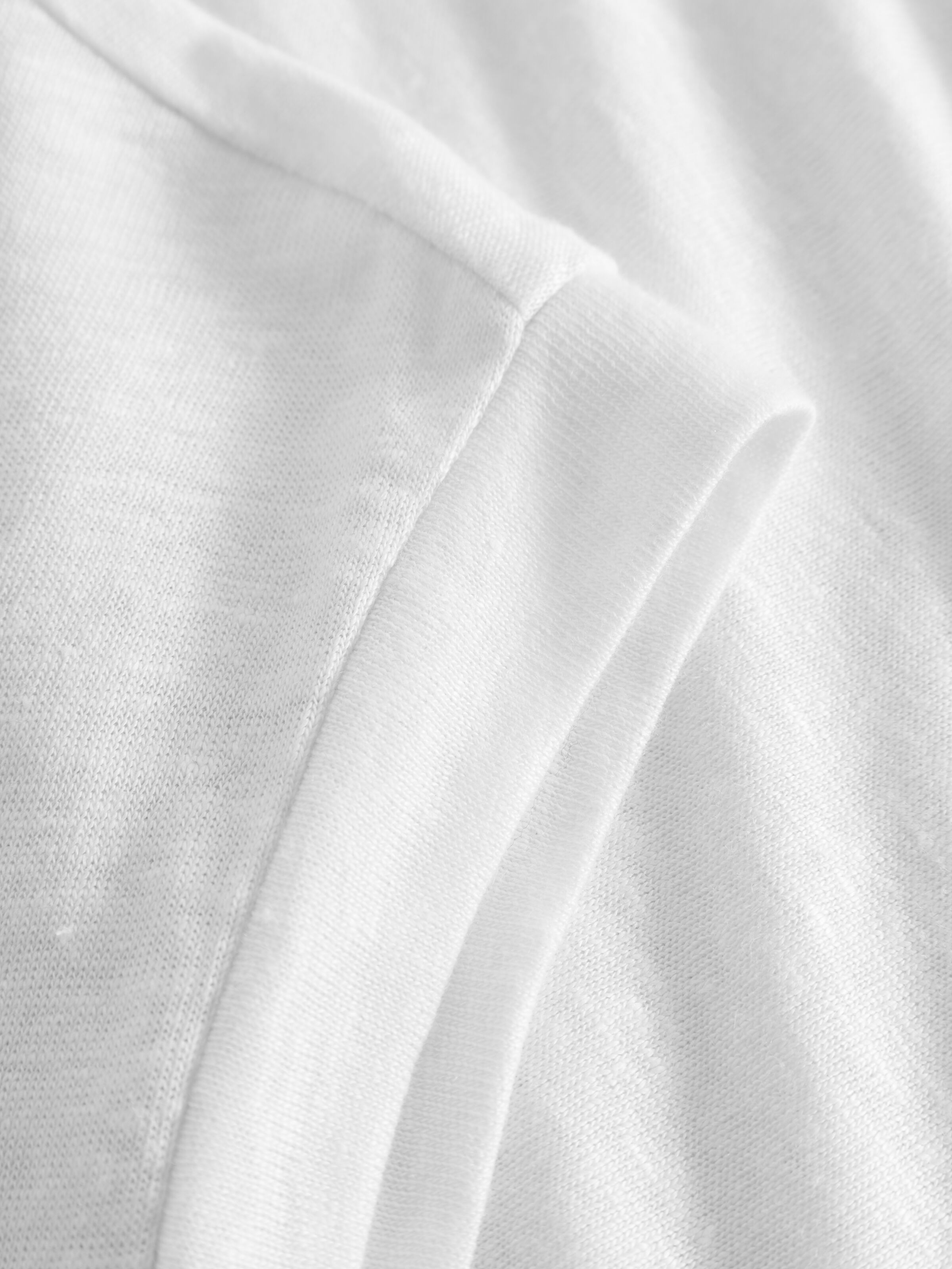 T-Shirt Loose Fold Up Linen Bright White