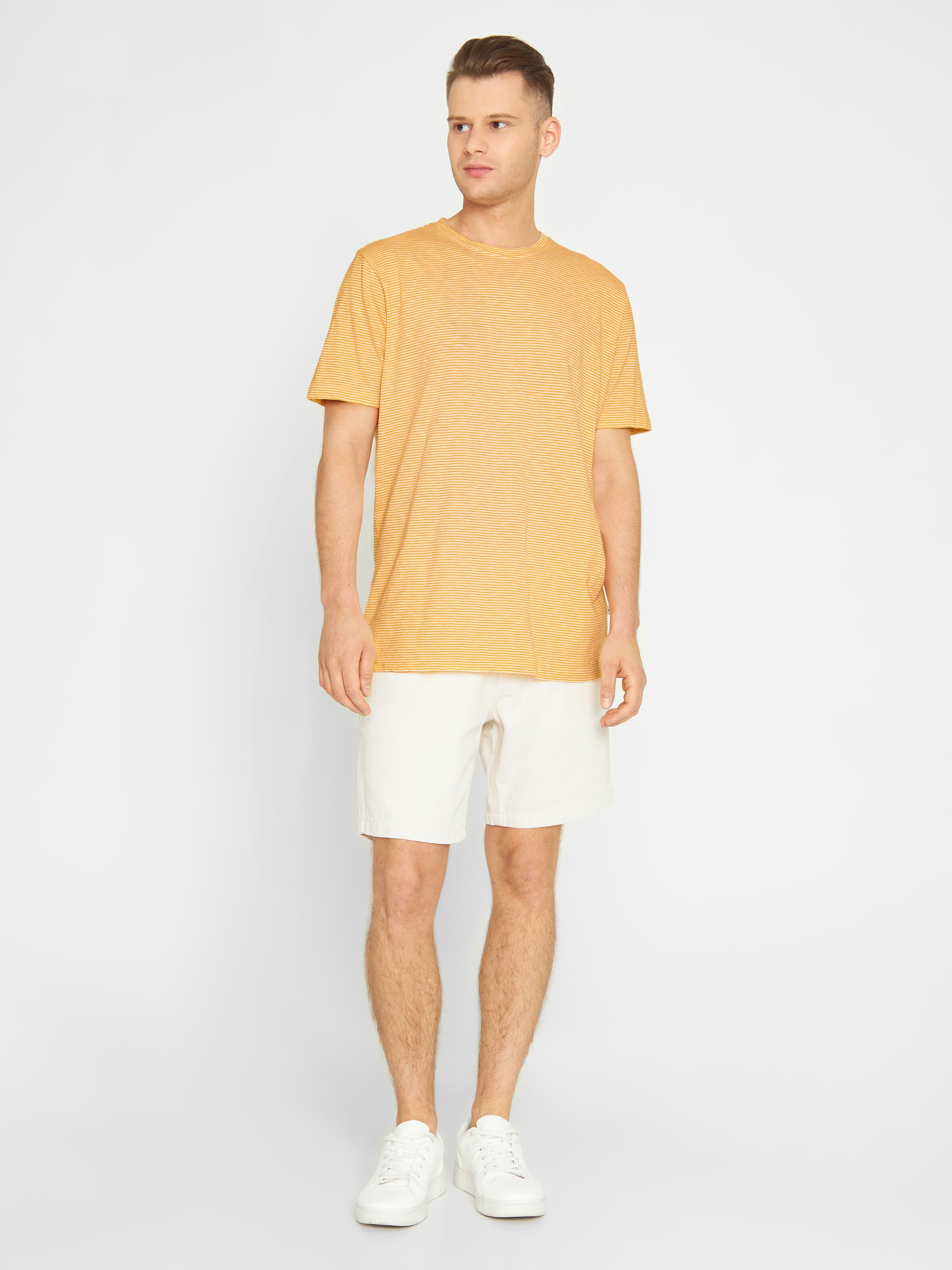 Gestreiftes T-Shirt Narrow Striped Amber Yellow