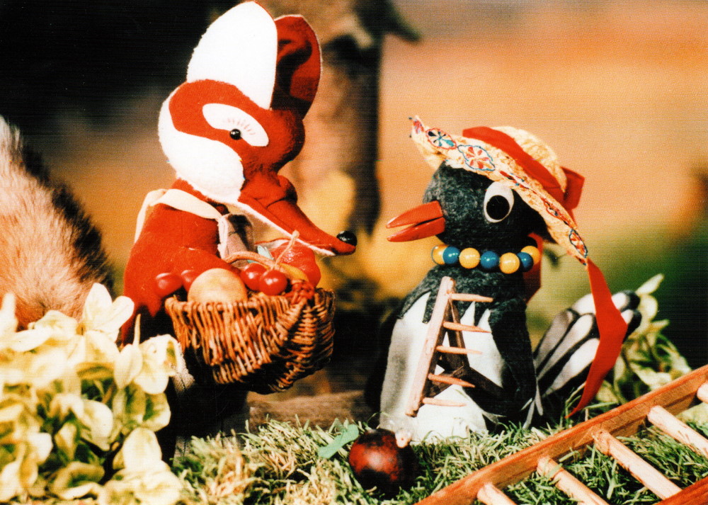 Postkarte "Unser Sandmännchen: Herr Fuchs und Frau Elster bei der Apfelernte" Postkarte "Unser Sandmännchen: Herr Fuchs und Frau Elster bei der Apfelernte"