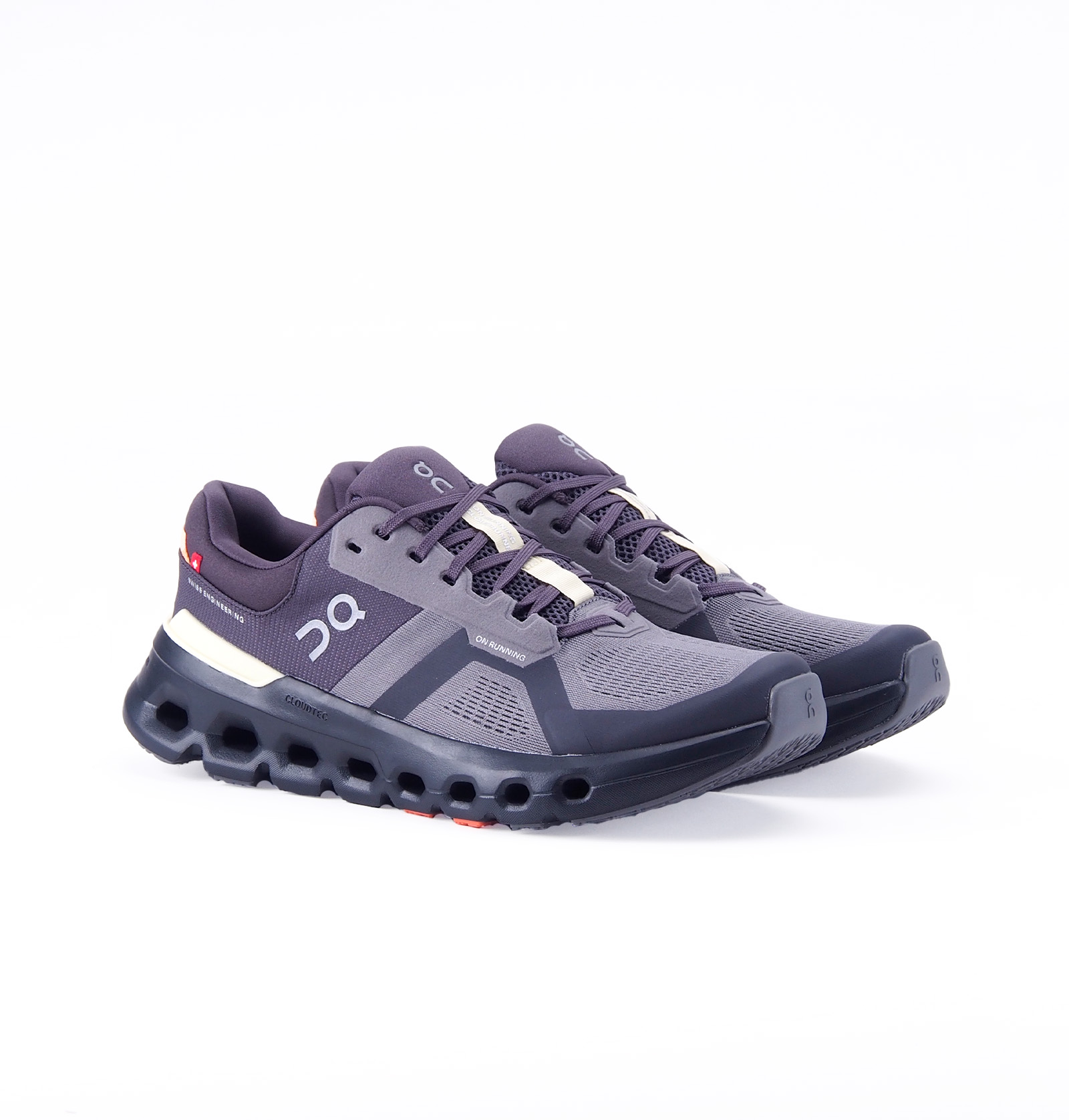 On Cloudrunner 2 M