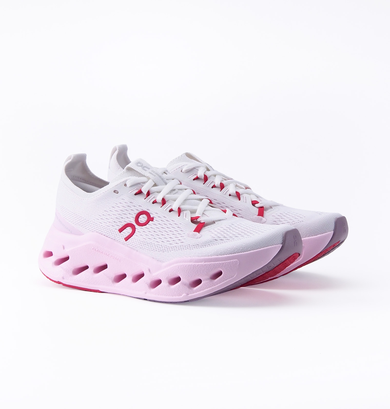 On Cloudsurfer Max W3